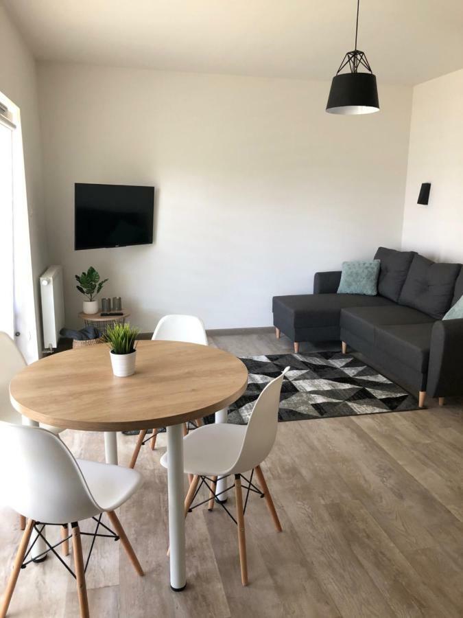 Apartamenty 5 Morz Sianozety Exteriör bild