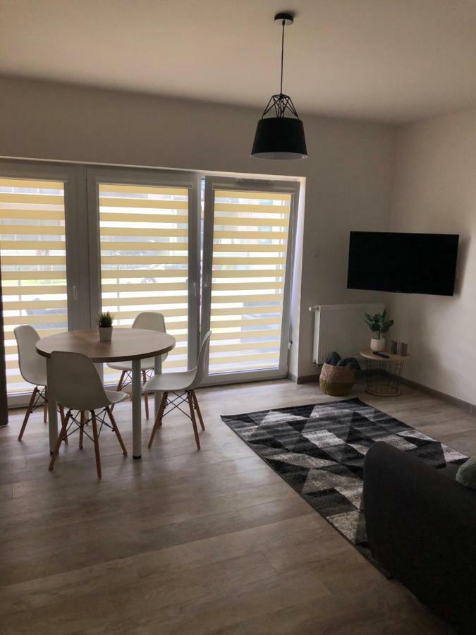 Apartamenty 5 Morz Sianozety Exteriör bild